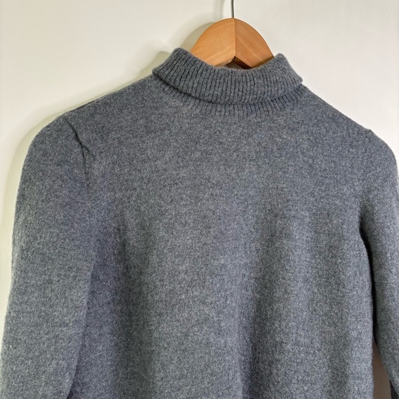 Universal Standard Wool Gray Turtleneck Sweater size Small - Picture 2 of 9